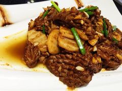 iphone_upload_pic-闫府私房菜·百年鲁菜(恒隆店)