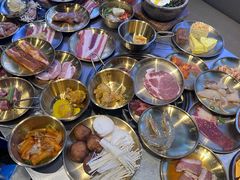 -哈哈碳都·牛肋条无限自助烤肉(台江万达店)