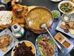 -三锅莊·牦牛肉火锅·香格里拉特色藏餐宴请餐厅(昆明创始店)