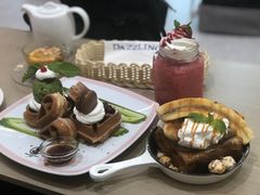 -Dazzling Cafe 蜜糖吐司专卖店
