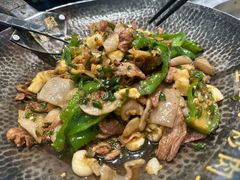 -费大厨辣椒炒肉(黄兴中心广场店)