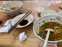 -湘人龙记老长沙米粉(鸟巢店)