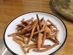 -芦茨金富饭庄·25年老字号·专做稻草鸡