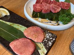 -炼火烤肉店