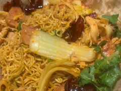 -红渡小香·牛肉麻辣香锅(车站南路店)