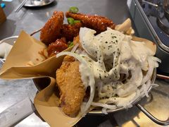 炸鸡翅一半一半-富乐满韩国正宗炸鸡韩国料理(虹泉路店)