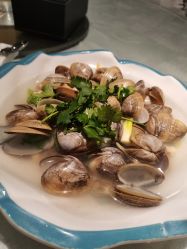 -鑫淼餐饮娱乐中心(江东街店)