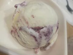 -满记甜品(巴黎春天宝山店)