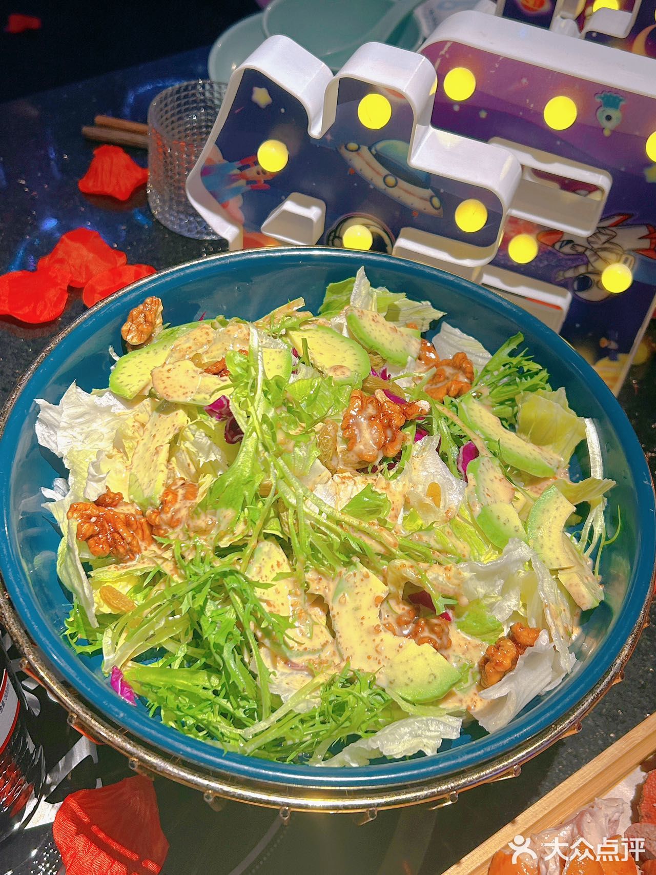 圣诞去哪过，就来三里屯k泰！