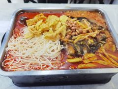-在巷子里的烤肉店·螺蛳粉烤鱼·牛蛙(和美城店)