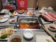 -海底捞火锅(新松江路店)