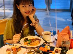 -广州花都皇冠假日酒店