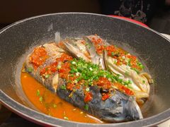 老坛剁椒水库鱼头-爱碗亭·鲜炒湖南菜(壹城中心店)