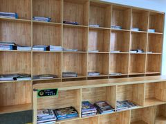 -爱乐游亲子游泳俱乐部