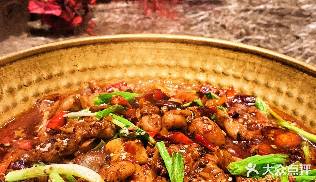 ♨️在喜欢的地方和喜欢的人享受喜欢的湘菜｜2046湘味厨房