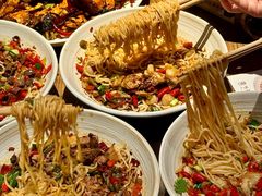 -麻辣总动员·川派海鲜·现炒浇头面·自贡菜(五彩城店)