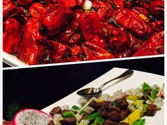 渝味沸腾鱼&火龙果爆澳洲牛肉-丽晶轩中餐厅(重庆丽晶酒店)