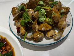 -嗨辣小聚·盘锦河蟹·海鲜烧烤龙虾(盘锦十年好店)