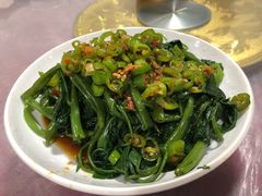 -洪霞餐馆