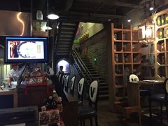 等位区-越谜·越南餐厅(长白店)