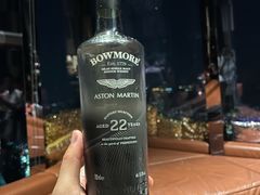 -OZONE 顶楼酒吧(香港丽思卡尔顿酒店)