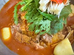 -喇喇排骨火锅·传统韩式脊骨汤(望京西园总店)