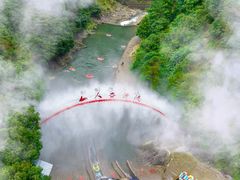 -仙人谷漂流景区