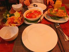 -Phensiri Thai Restaurant