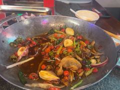 -路边边地标烧烤·川菜·小龙虾·音乐酒馆(良乡长虹店)