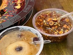 -黄潇洒老火锅(九眼桥宏济巷店)