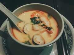 冬阴功-大头虾越式风味餐厅(光明广场店)