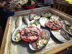 -闯关东东北农家菜(崂山石老人店)
