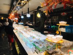 -半岛翡丽海鲜自助餐厅(观风亭店)
