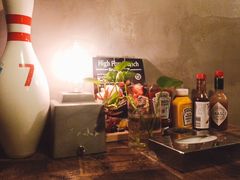 -HIGH FIVE哈福手工汉堡(桂林路店)