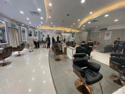 -八佰伴8008星级形象店