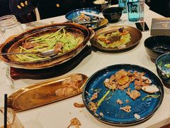 -荟廷·晶萃(陆家嘴尚悦湾店)