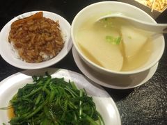 -胡须张鲁肉饭(美食文化馆店)