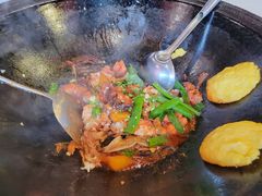 -王老六铁锅炖鱼(长春路店)