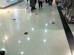 -胖东来生活广场(健康路店)