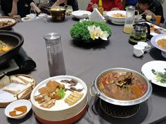 -香山湖家家宴(中山陵店)