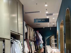 -海马体照相馆(西安高新万达广场店)