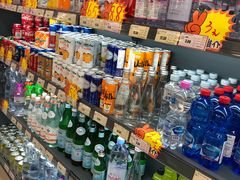 -综合保税区进口商品直销中心(新百店)