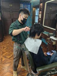 -贝勒爷专业男发