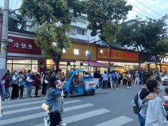 -老黄记手撕烤兔(玉林街店)