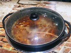 昂刺鱼鲜鱼锅-小小河边鱼·黄辣丁鲜鱼锅(黎阳店)
