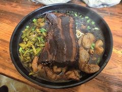 -小龙大肉面馆