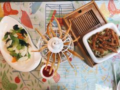 吃不厌脱骨凤爪-兰桂坊·花园餐厅(西湖店)