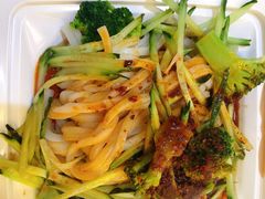 麻酱凉皮-魏家凉皮(中央广场店)