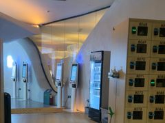 -涨巢·潮玩水疗局