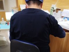 -上海仁爱医院口腔科 · 种植